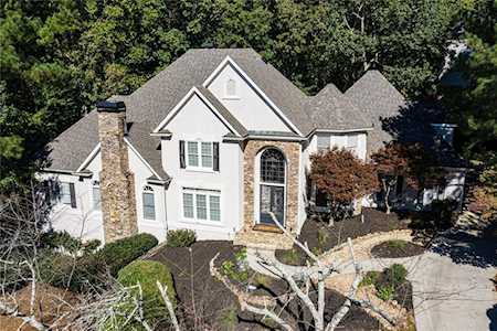 8515 Sentinae Chase Dr Roswell, GA 30076