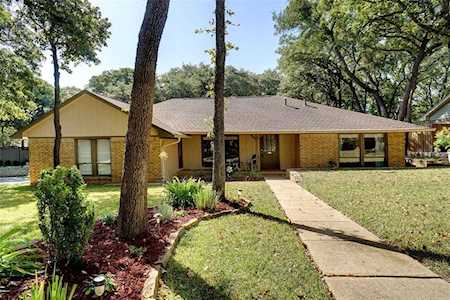2905 Ridgewood Drive Grapevine, TX 76051