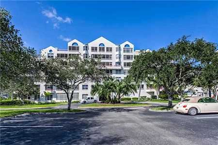 2333 Feather Sound Dr #A301 Clearwater, FL 33762
