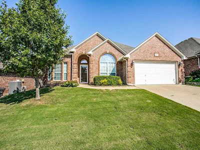 4033 Bickmore Lane Fort Worth, TX 76244