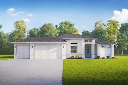 33 Broadmoor Ln Rotonda West, FL 33947