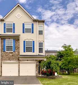 25105 Hummocky Terrace Aldie, VA 20105