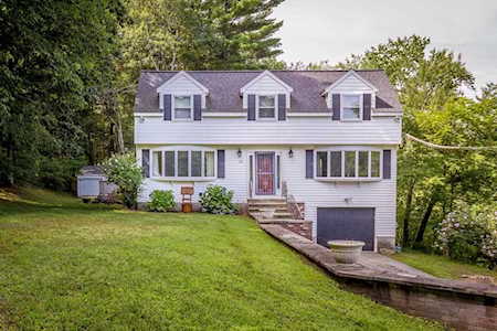 167 Loon Hill Rd Dracut, MA 01826