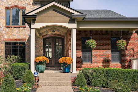 171 Persimmon Ridge Dr Louisville, KY 40245