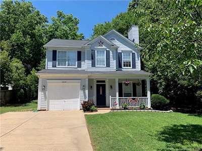 16125 Farmall Dr Huntersville, NC 28078
