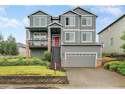 403 NW Golden Eagle St Salem, OR 97304