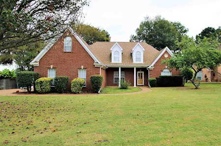 3826 Peachtree Cv Bartlett, TN 38135