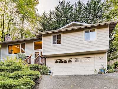 495 SW Mount Baker Dr Issaquah, WA 98027