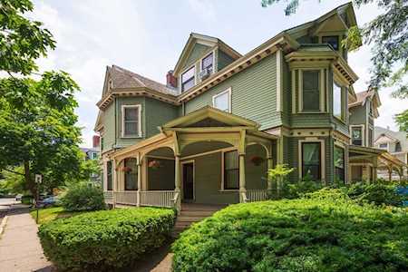 62 Cypress St #5 Brookline, MA 02445