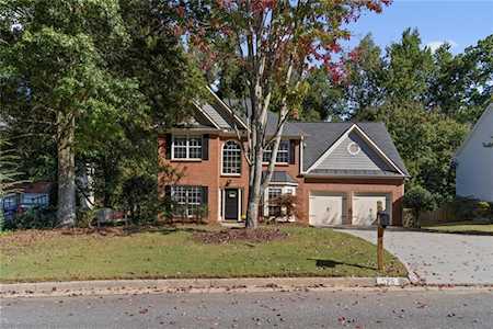 575 Kingsport Dr Roswell, GA 30076