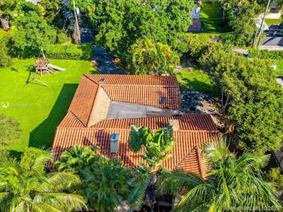 85 NW 94th St Miami Shores, FL 33150