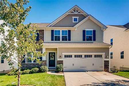5633 Selkirkshire Rd Charlotte, NC 28278