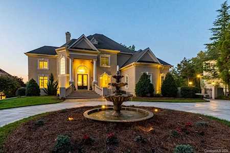 18611 Peninsula Club Dr Cornelius, NC 28031