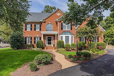 5844 Ascot Glen Dr Glen Allen, VA 23059