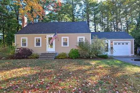 19 North Street Circle Walpole, MA 02081