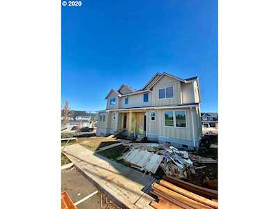 6437 NW Lambert Ln Camas, WA 98607