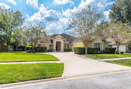 9088 Starpass Dr Jacksonville, FL 32256