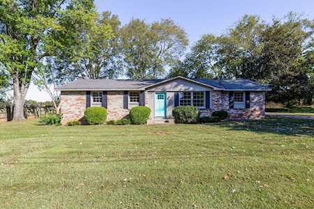 210 Nathan St Chapel Hill, TN 37034