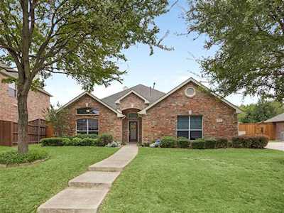 220 Creekside Drive Murphy, TX 75094