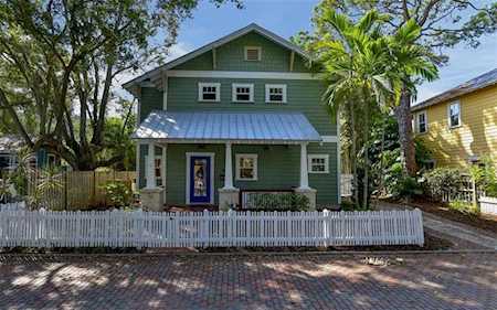 1876 Hawkins Ct Sarasota, FL 34236