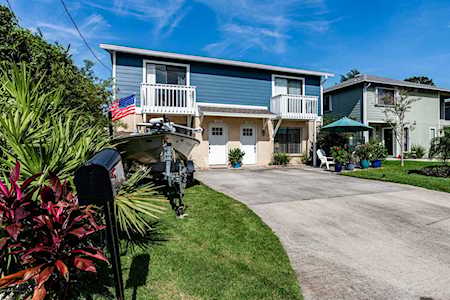 122 Pine St Atlantic Beach, FL 32233