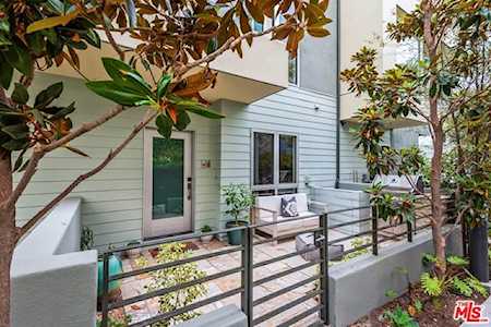 310 Washington Boulevard #406 Marina Del Rey, CA 90292