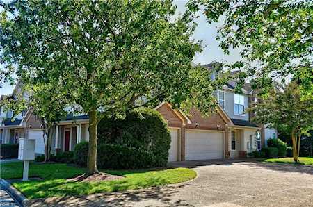 5258 Deford Rd Virginia Beach, VA 23455