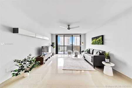 600 Biltmore Way #813 Coral Gables, FL 33134