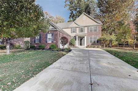 7714 Black Walnut Drive Avon, IN 46123