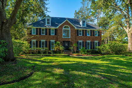 564 Overseer Retreat Mount Pleasant, SC 29464