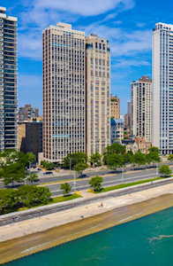 1240 N Lake Shore Dr #32A Chicago, IL 60610
