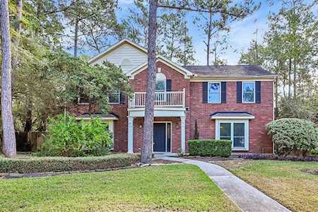 2 Lantern Hollow Place The Woodlands, TX 77381