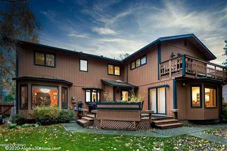 2321 Foxhall Drive Anchorage, AK 99504