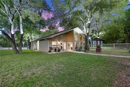 9405 Towana TRL Austin, TX 78736