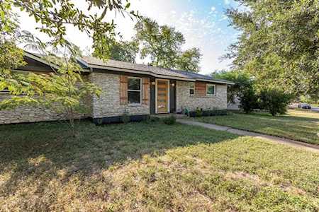 7303 East Crest DR Austin, TX 78752