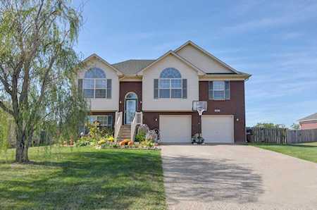 557 Erin Cir Mt Washington, KY 40047