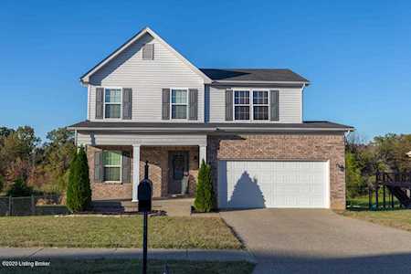 302 Gentry Crossing Blvd Mt Washington, KY 40047