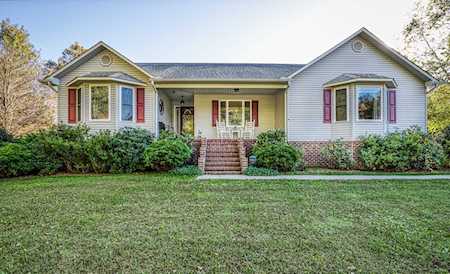 392 Stonecrest Loop Crossville, TN 38571