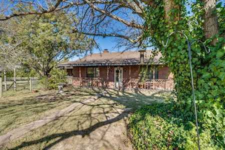 5433 County Road 311 Grandview, TX 76050