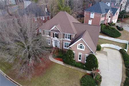 555 Lake Medlock Dr Johns Creek, GA 30022