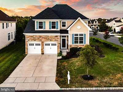 133 Starboard Way Mount Laurel, NJ 08054