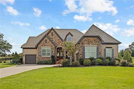 1262 Delaney Dr Weddington, NC 28104