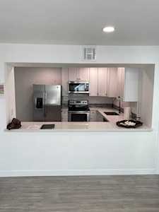 8406 N Central Avenue #D Phoenix, AZ 85020