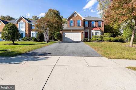 5104 Starting Gate Dr Upper Marlboro, MD 20772
