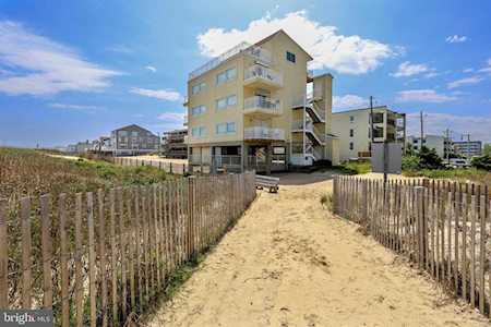 3 80th St #3B Ocean City, MD 21842