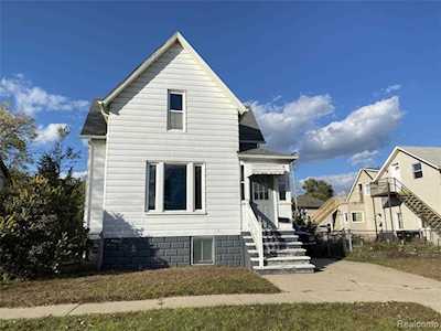 324 Cherry St Wyandotte, MI 48192