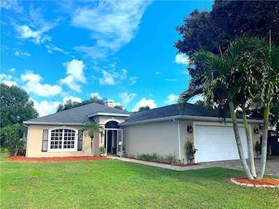 1475 Grand Cayman CIRCLE Winter Haven, FL 33884