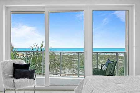 15 Avalon St #3B/302 Clearwater Beach, FL 33767