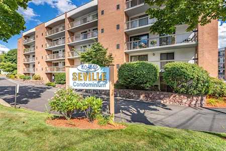 40 Main St #205 Stoneham, MA 02180