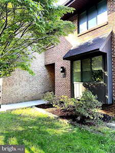 2257 Chapel Valley Ln Lutherville Timonium, MD 21093